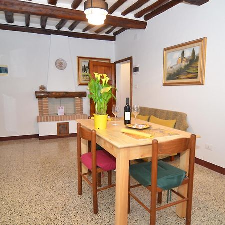 Appartamento Il Nespolo San Gimignano Exterior photo
