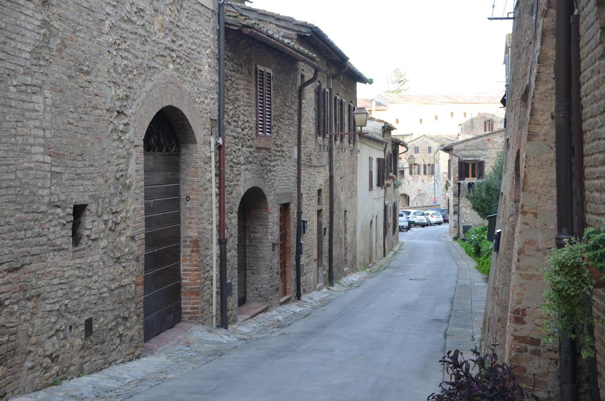 Appartamento Il Nespolo San Gimignano Exterior photo