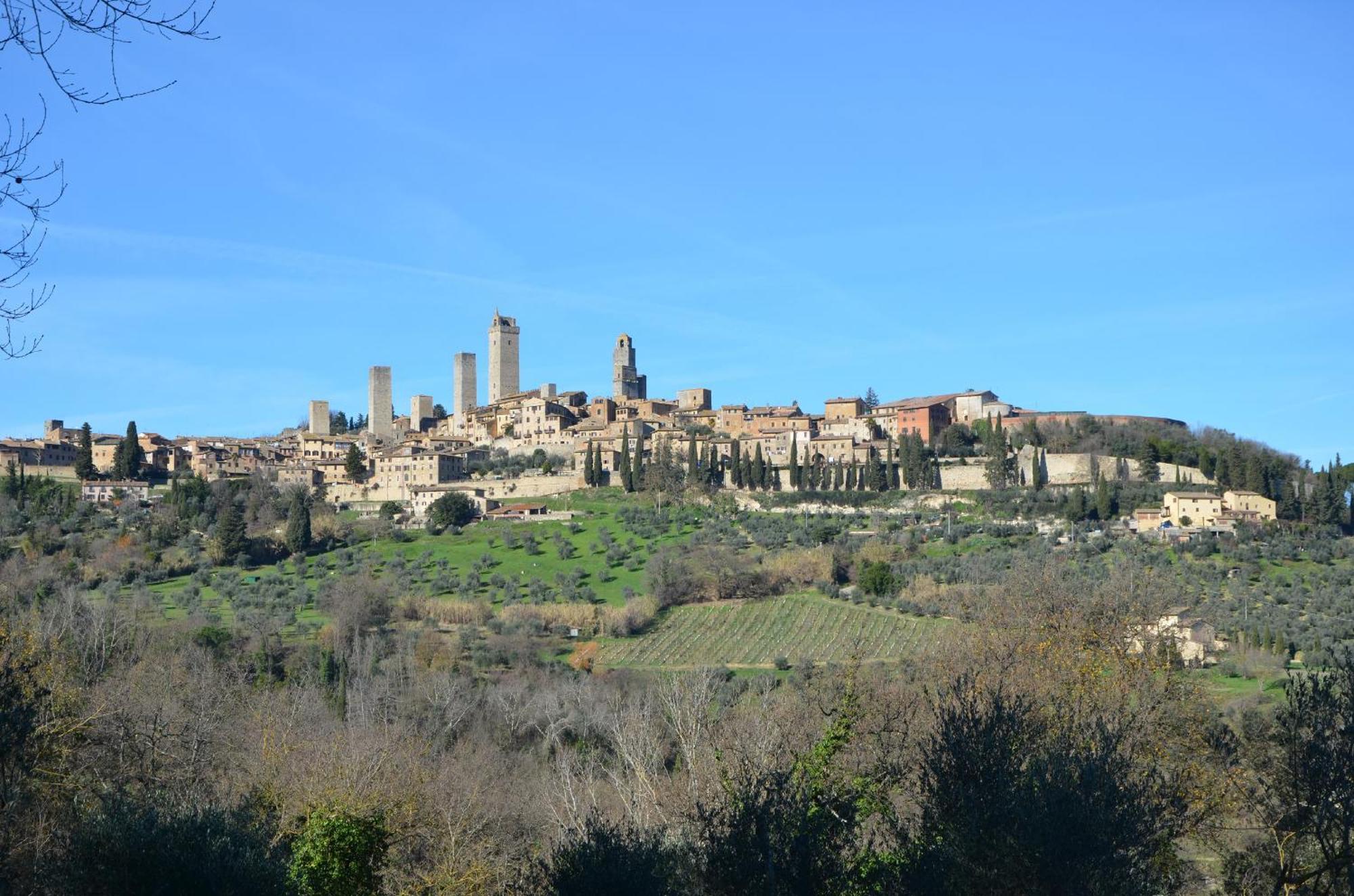 Appartamento Il Nespolo San Gimignano Exterior photo