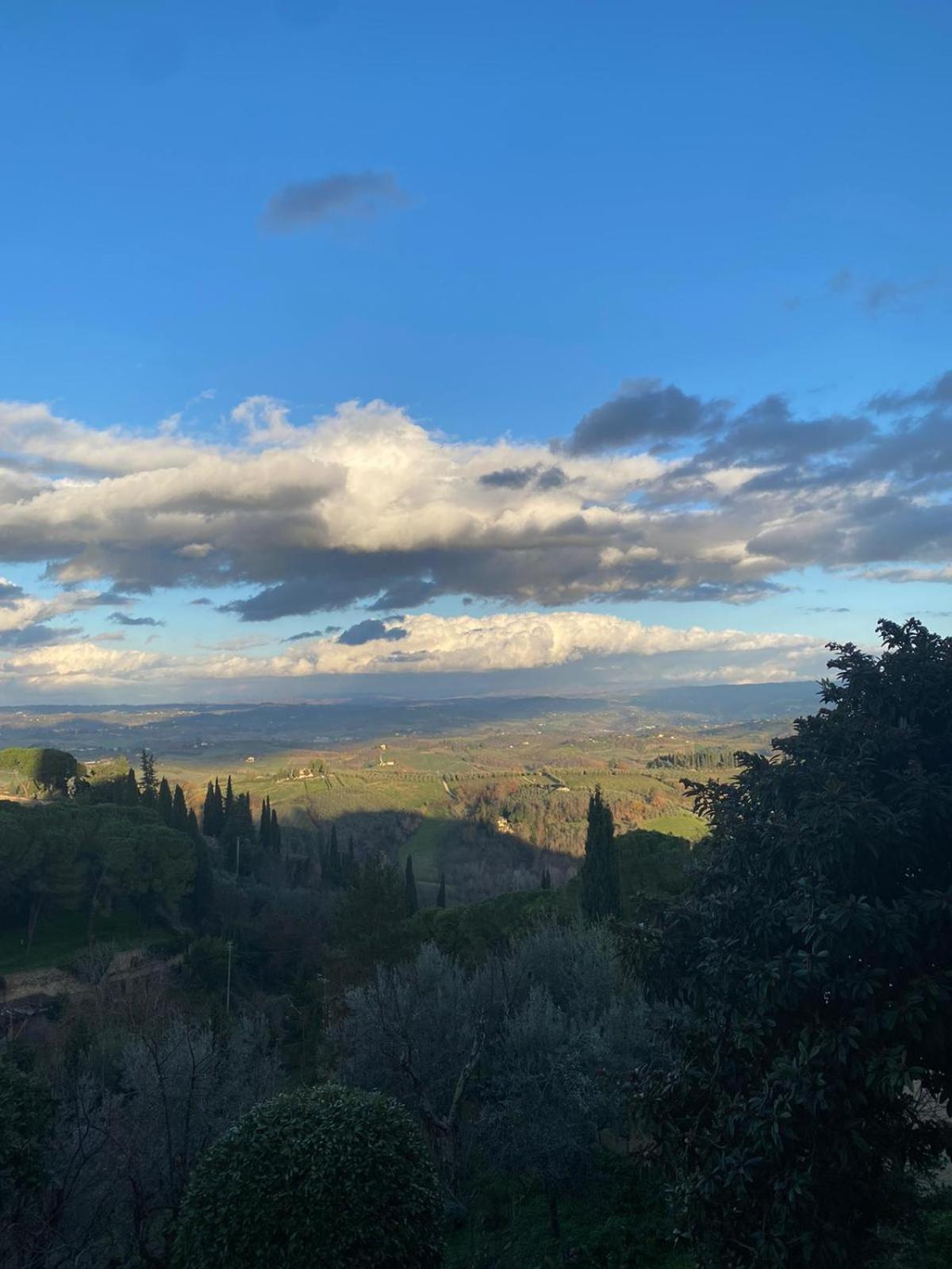 Appartamento Il Nespolo San Gimignano Exterior photo